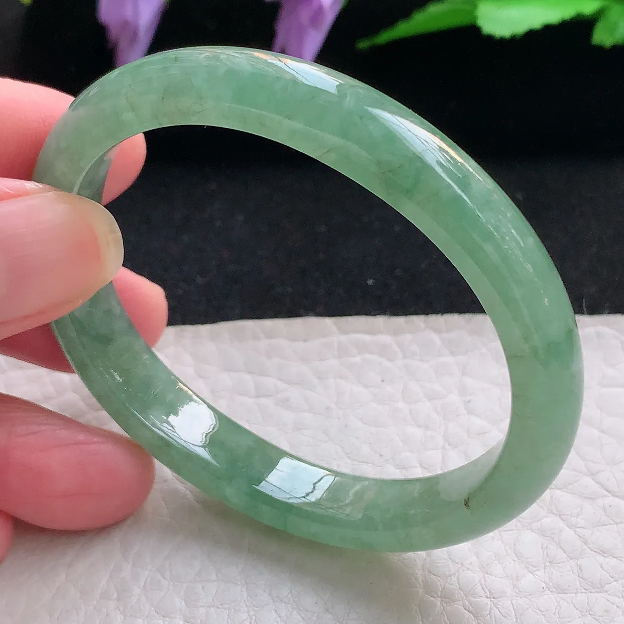 z小圈口52*45.8*9.6*6.5贵妃镯 天然缅甸翡翠满绿手镯椭圆玉镯子女款