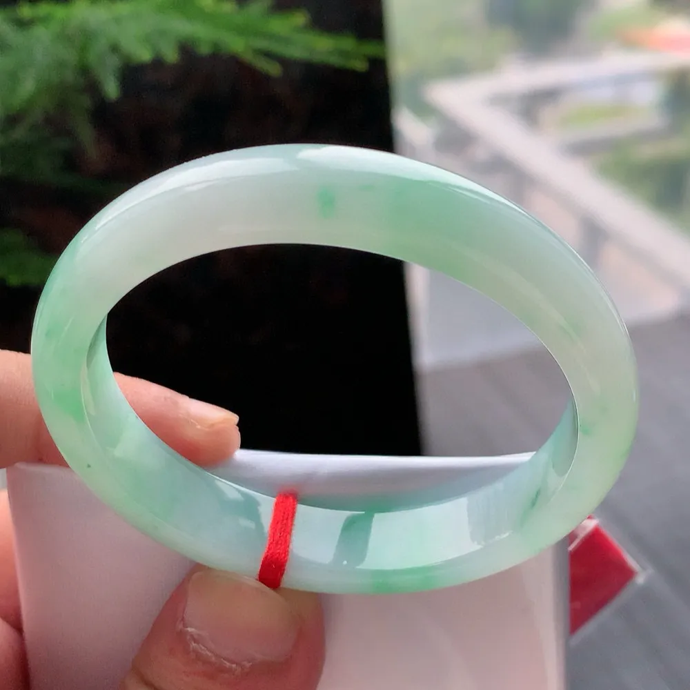 贵妃冰糯翠绿 皮纹 尺寸:53.3/48/11.8/6.9 色好🥰🥰
