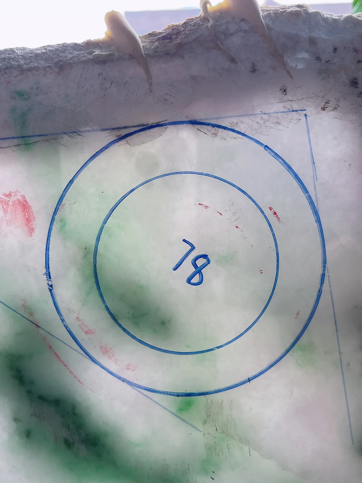 翡翠板料，⭕️正圈最大做62，圆条最大做58