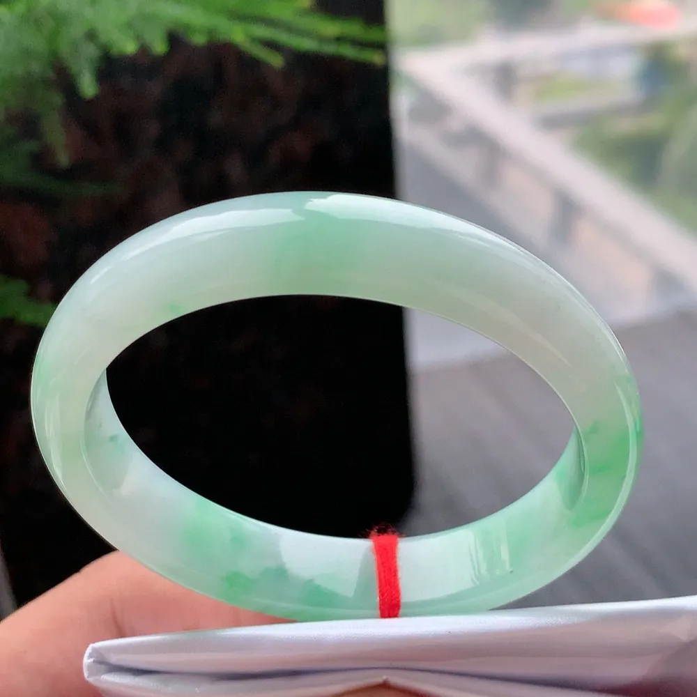 贵妃冰糯翠绿 皮纹 尺寸:53.3/48/11.8/6.9 色好🥰🥰