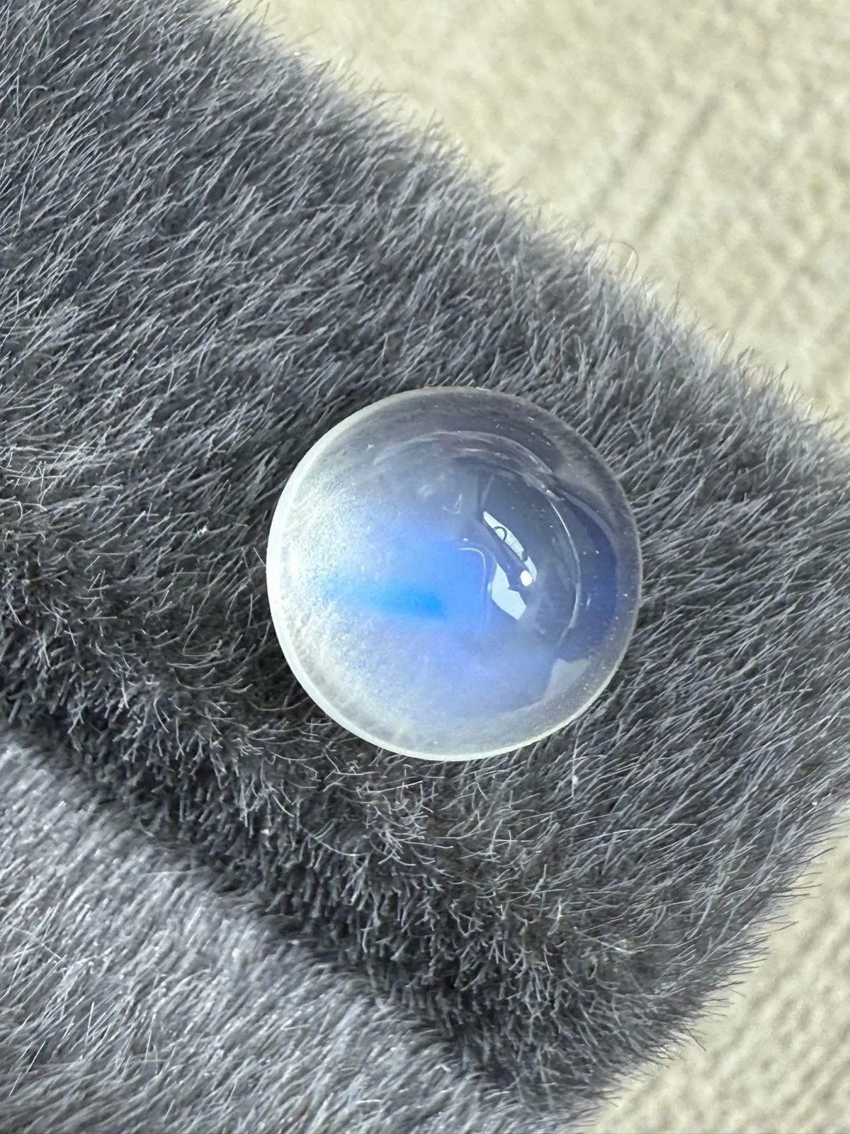 2.07ct月光石正圆形裸石 浓郁满彩玻璃体 晶体全净 超美 很难得的品质 360度满火 7.8*7