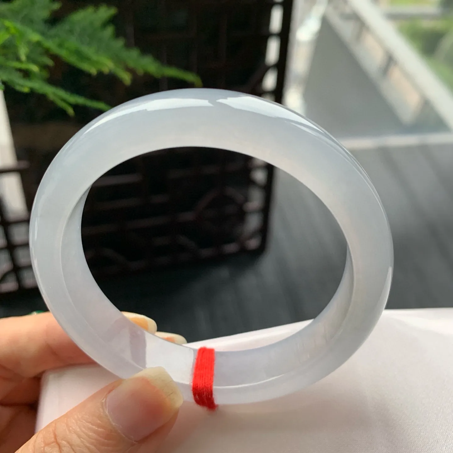 正圈高冰种 无瑕 尺寸:55.6/13.1/8.5 种水好