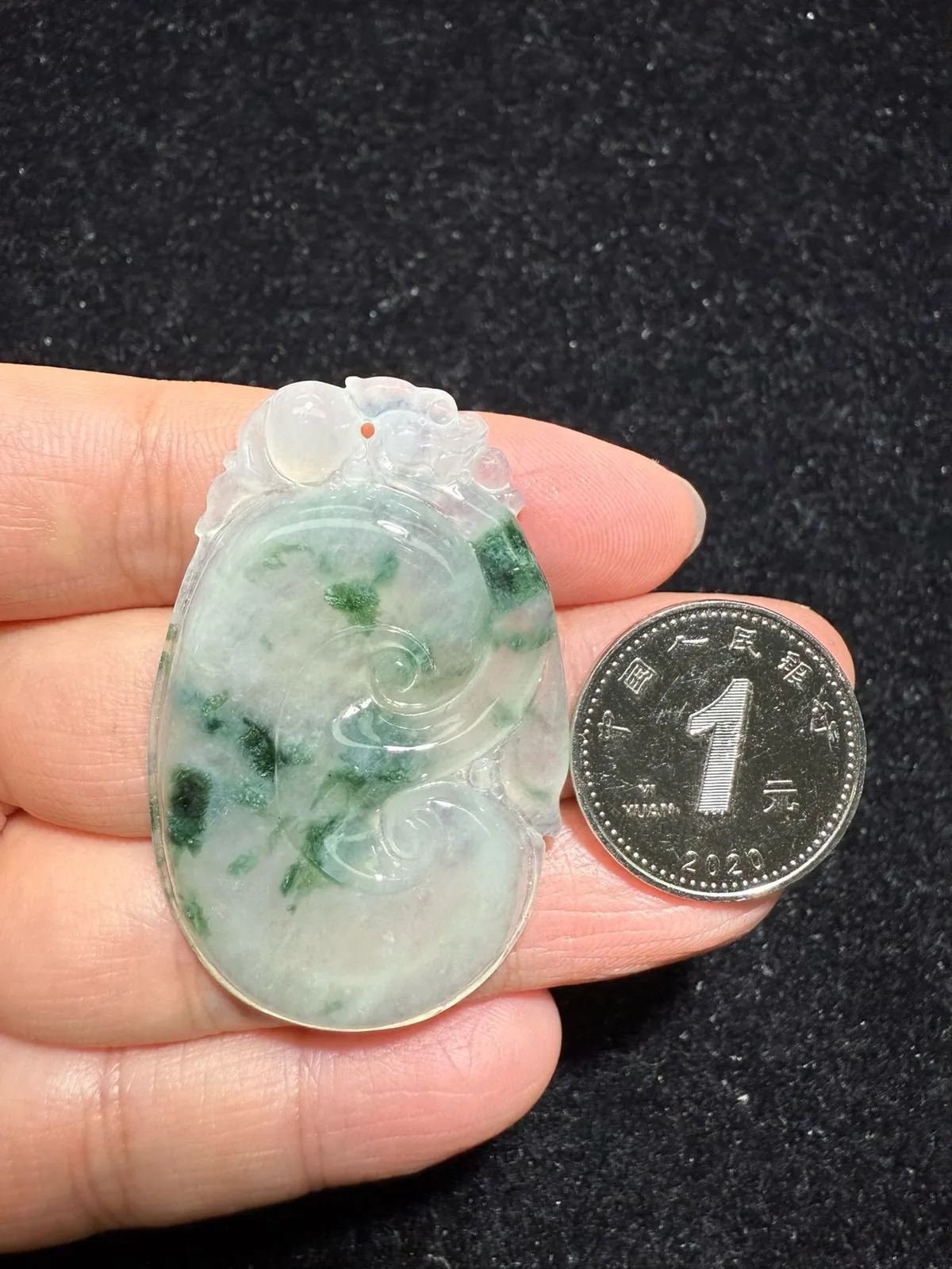 天然A货翡翠-冰糯种飘花全胶感招财如意玉坠，尺寸48.3-30.9-5.4，重量14.36g