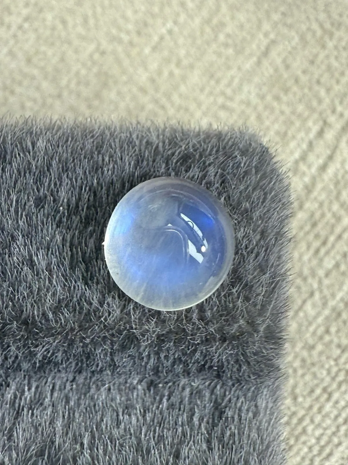 2.185ct 月光石正圆形裸石 浓郁满彩玻璃体 晶体全净 超美 很难得的品质 360度满火 7.7