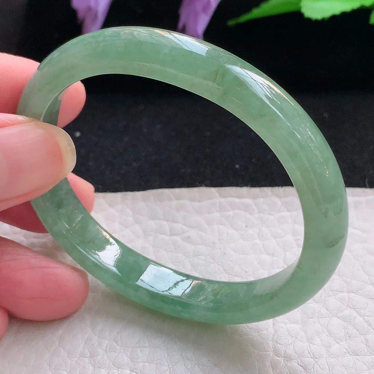 z小圈口52*45.8*9.6*6.5贵妃镯 天然缅甸翡翠满绿手镯椭圆玉镯子女款