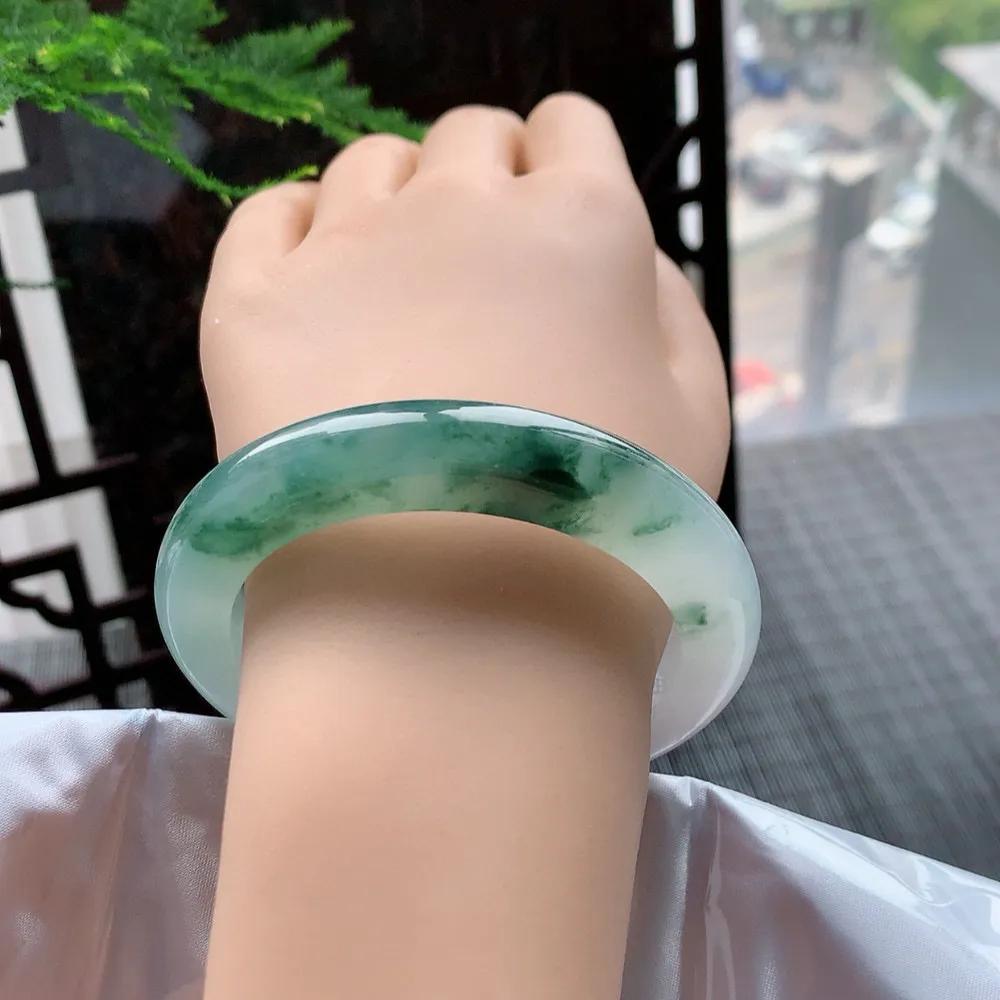 正圈高冰飘花 无瑕 尺寸:56.3/11.6 花美 胶感十足