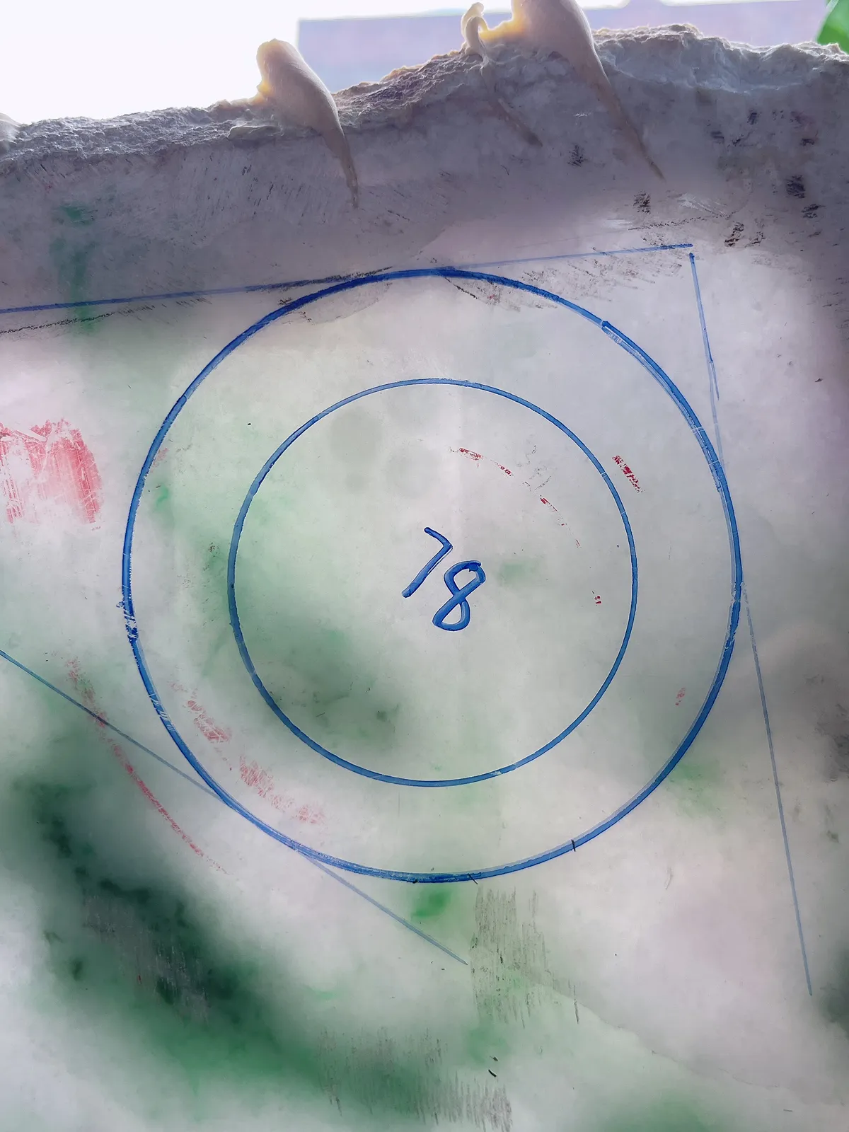 翡翠板料，⭕️正圈最大做62，圆条最大做58