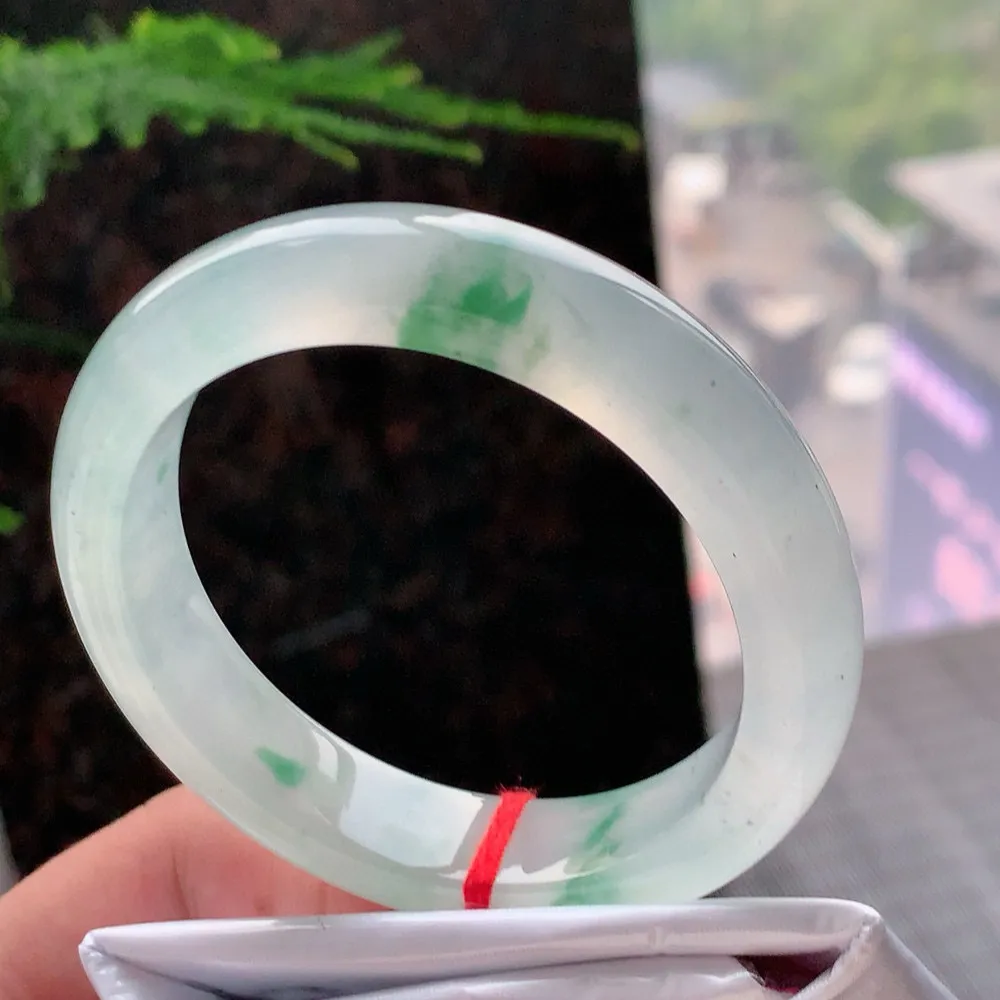 正圈高冰飘花 天然棉根 尺寸:53.6/12.6/8.3 花美 种水好🥰🥰