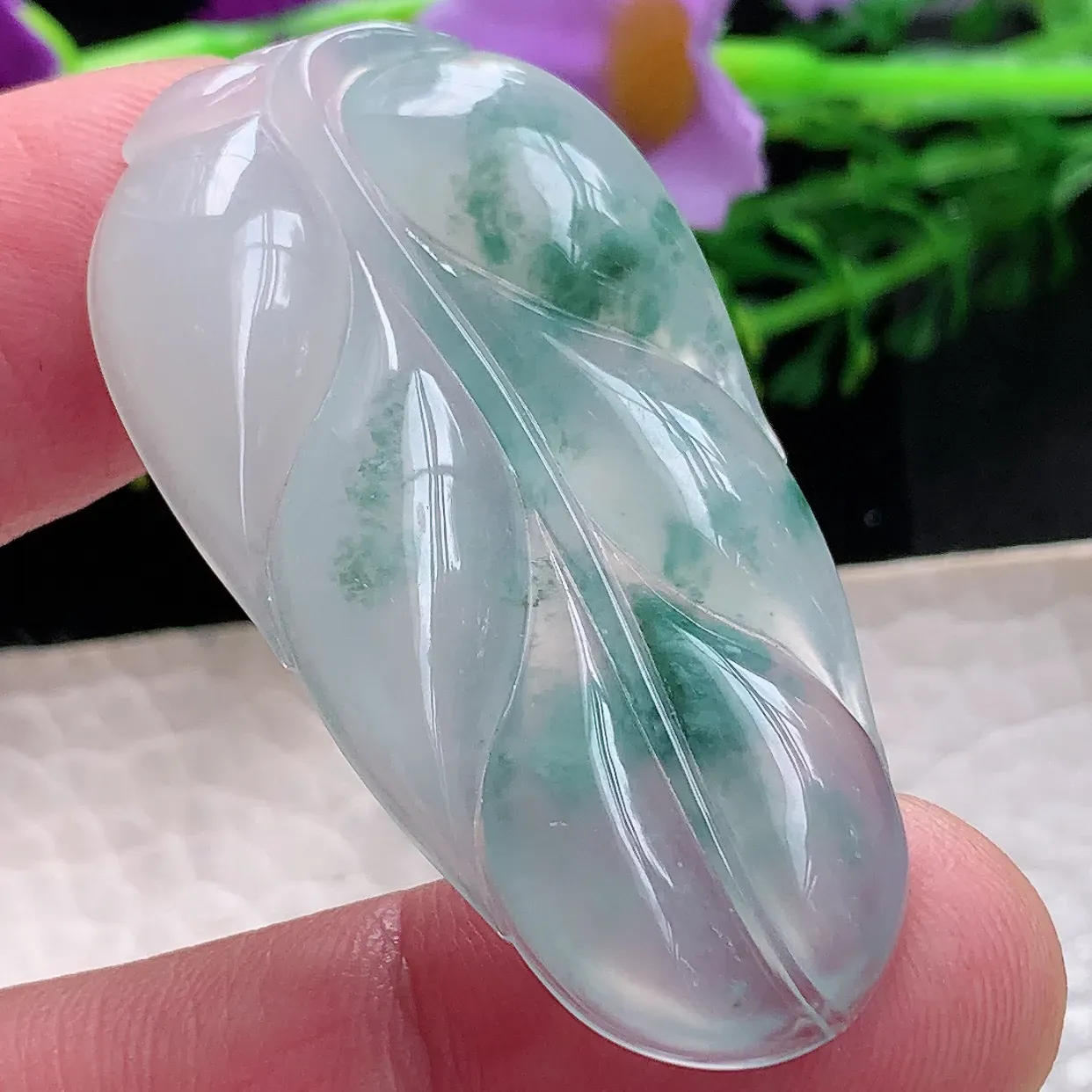 lz自然光48.8*27*4.4天然缅甸翡翠冰飘花叶子 金枝玉叶玉吊坠