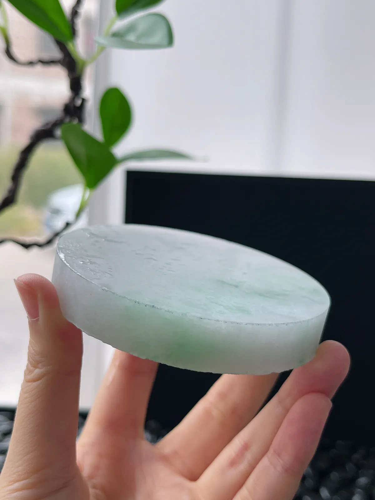 翡翠镯饼，⭕️正圈最大做63，圆条最大做59