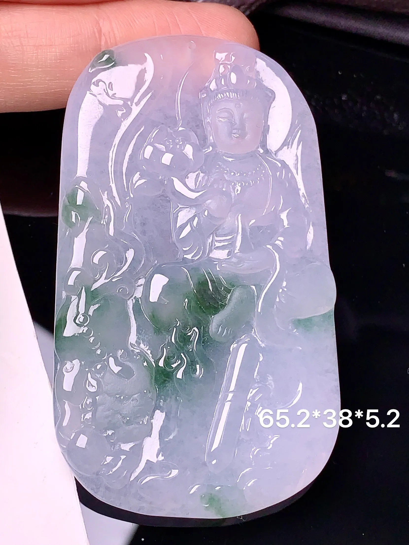 冰种飘绿文殊观音菩萨吊坠 玉质细腻 水润亮眼 色泽艳丽 整体尺寸65.2*38*5.2