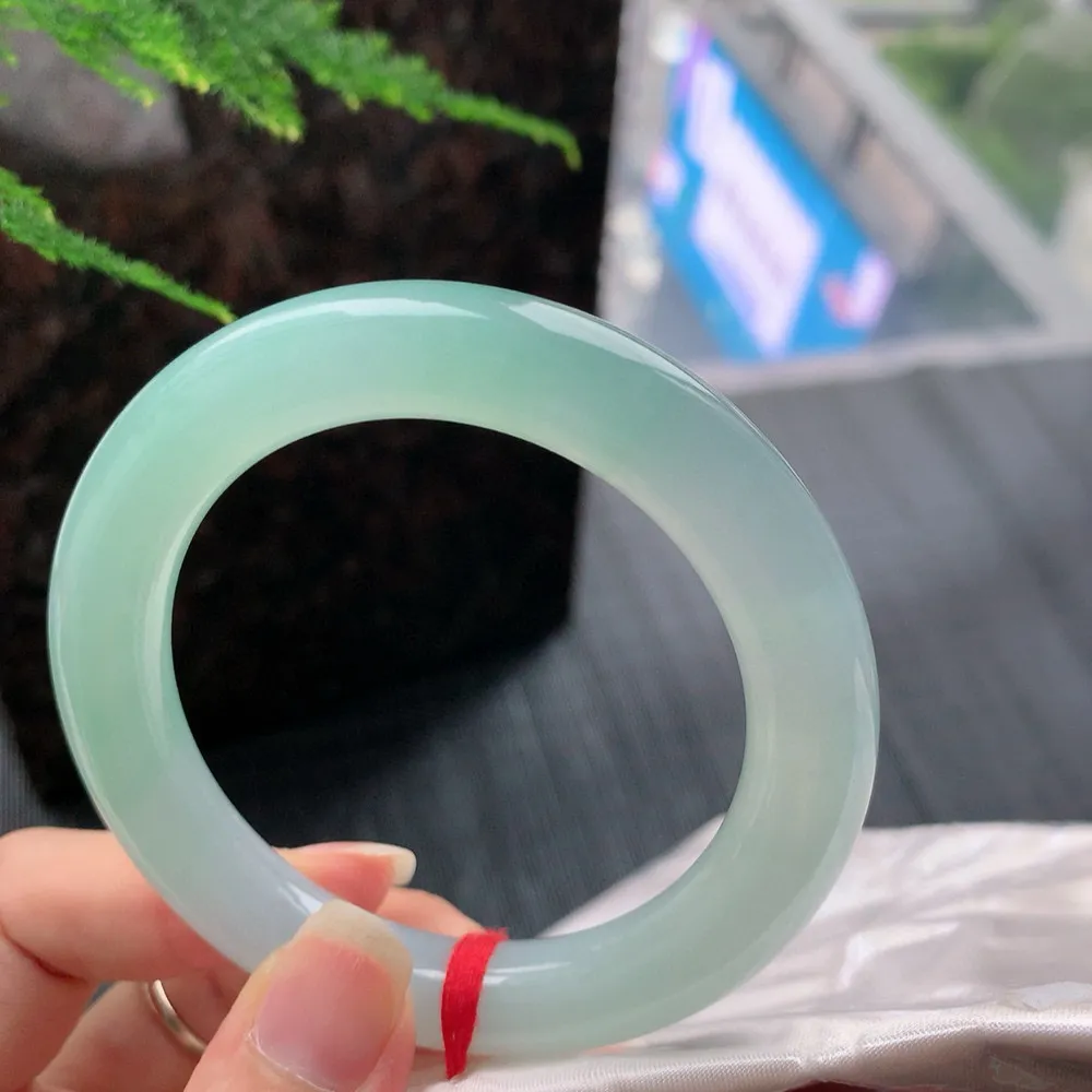 圆条高冰甜绿 无瑕 尺寸:55.1/10.8 种色兼备️️