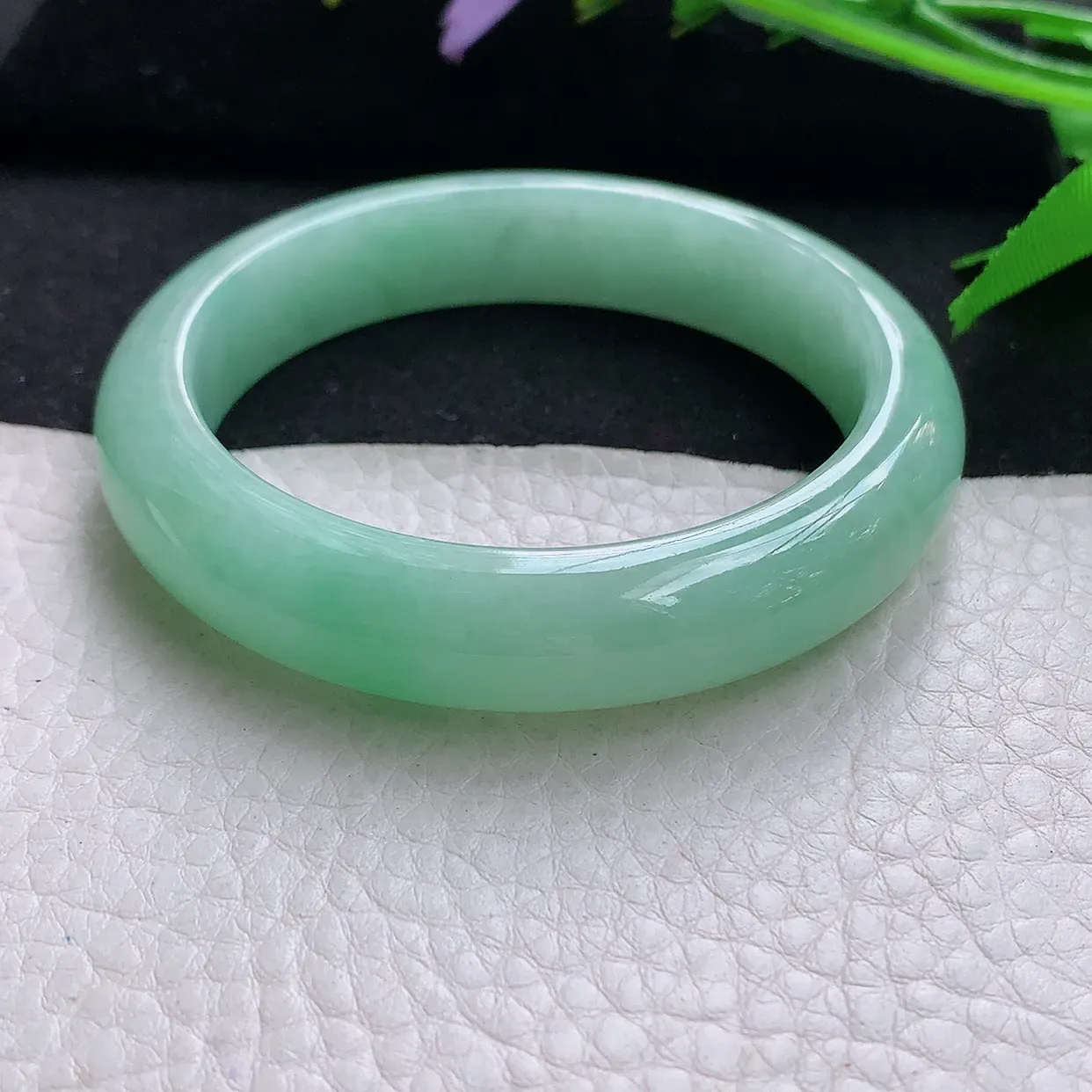 qn自然光54.5*12.2*8.5平安镯 天然缅甸翡翠甜绿宽边玉手镯 玉手环