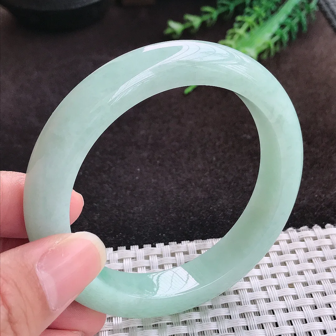 自然光58.5/12/9.3老坑冰润水灵冰晴绿手镯宽边翡翠玉镯手环