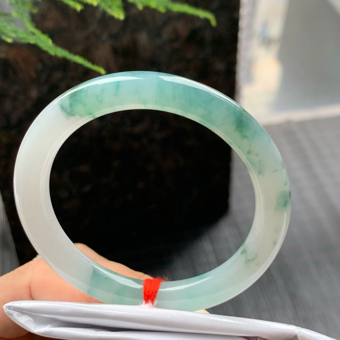 圆条冰飘花 无瑕 尺寸:52.6/7.9/8.3 花美️️