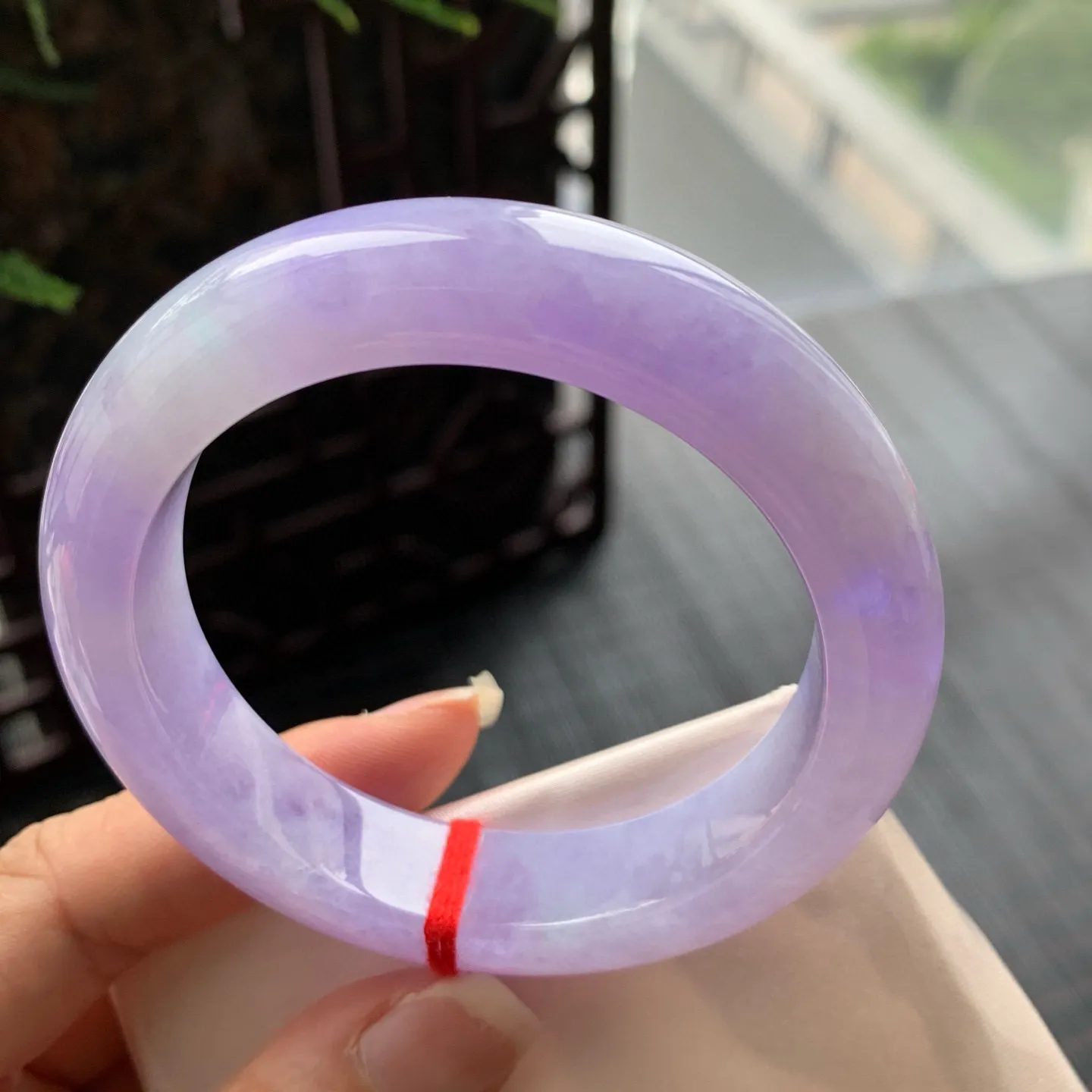 正圈满色紫罗兰 天然紫色晶体结构 尺寸:54.4/13.5/9.4 超美