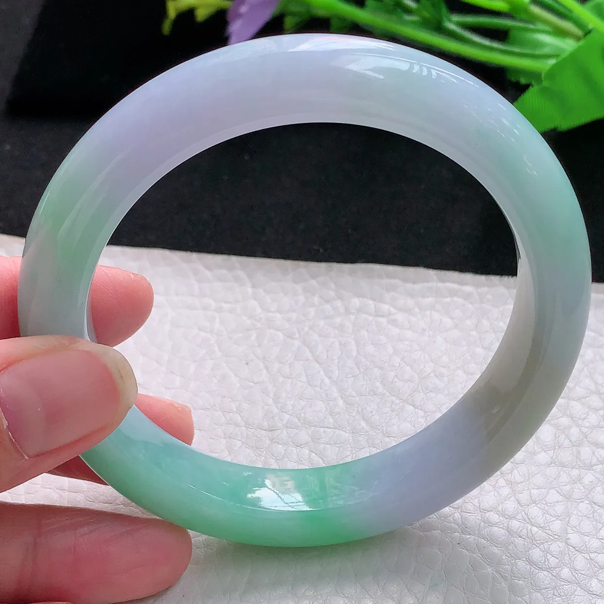 yh大圈口62.5*12.2*9.2平安镯 天然缅甸翡翠春带彩宽边珠宝玉手镯 玉手环