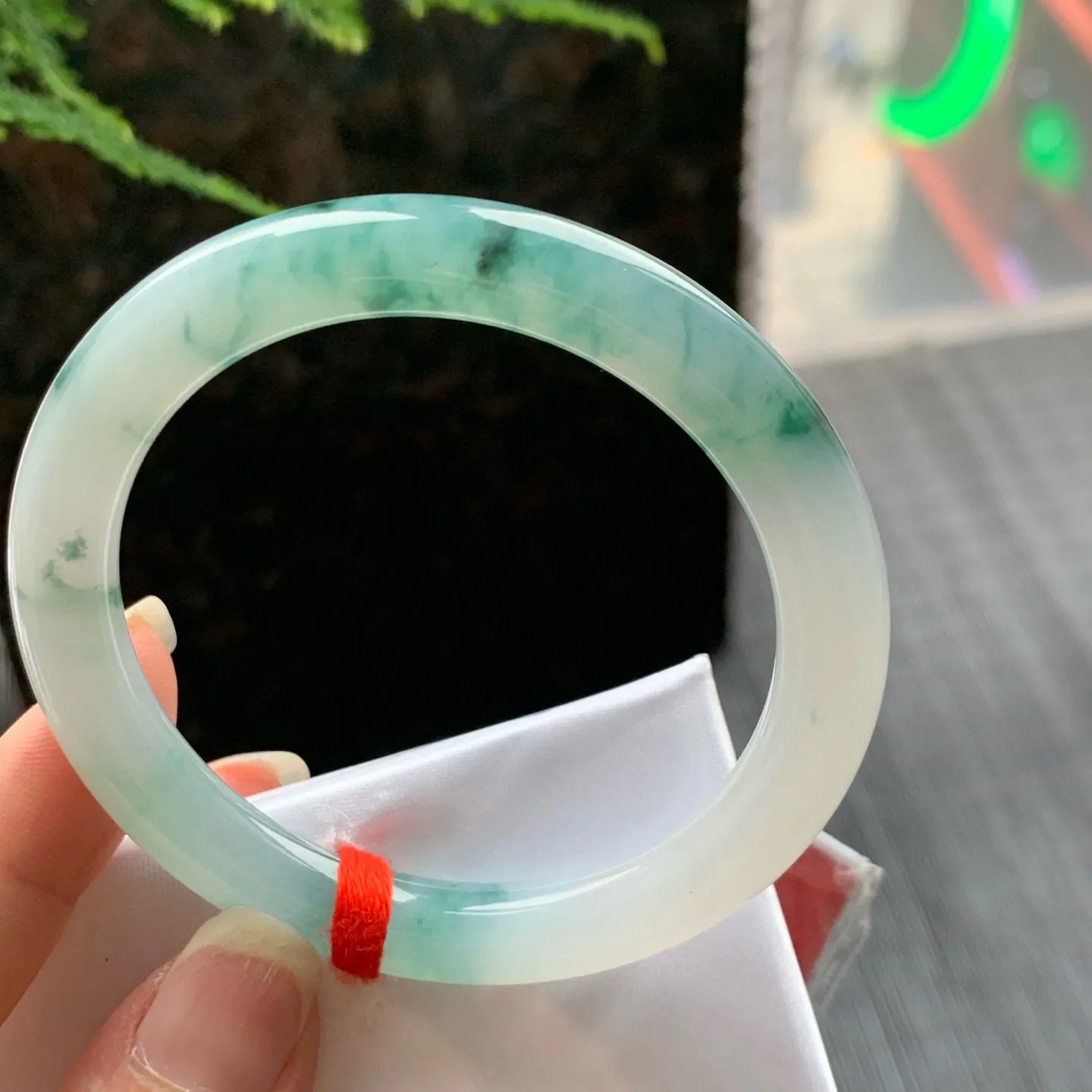 圆条冰飘花 无瑕 尺寸:52.6/7.9/8.3 花美️️