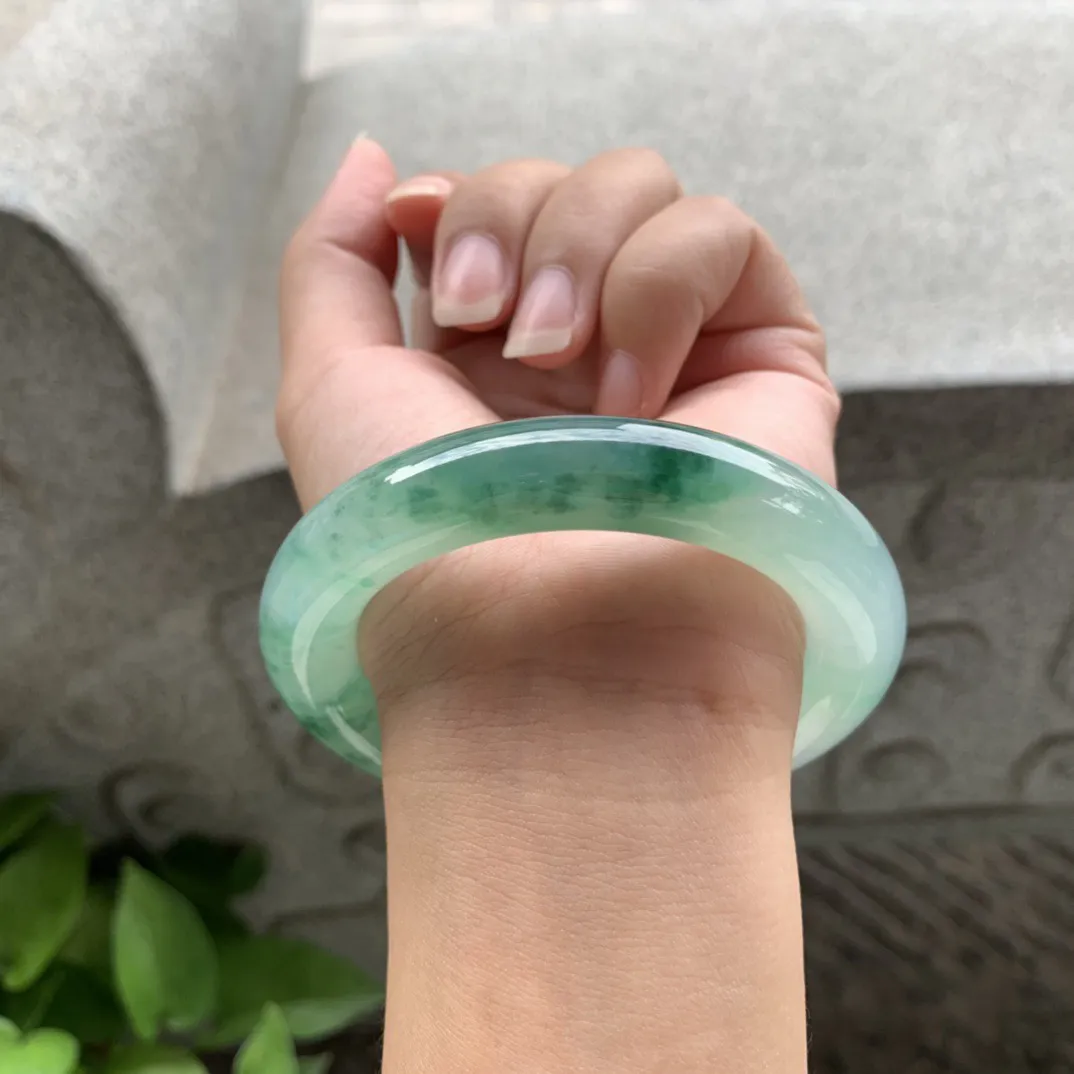 圈口55.8-12.1 【冰飘绿花圆条手镯】圆条55 56可戴