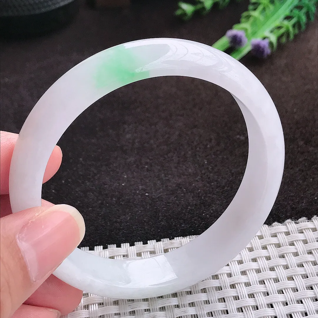 自然光58.5/13.5/7.2老坑冰润水灵飘绿手镯宽边翡翠玉镯手环