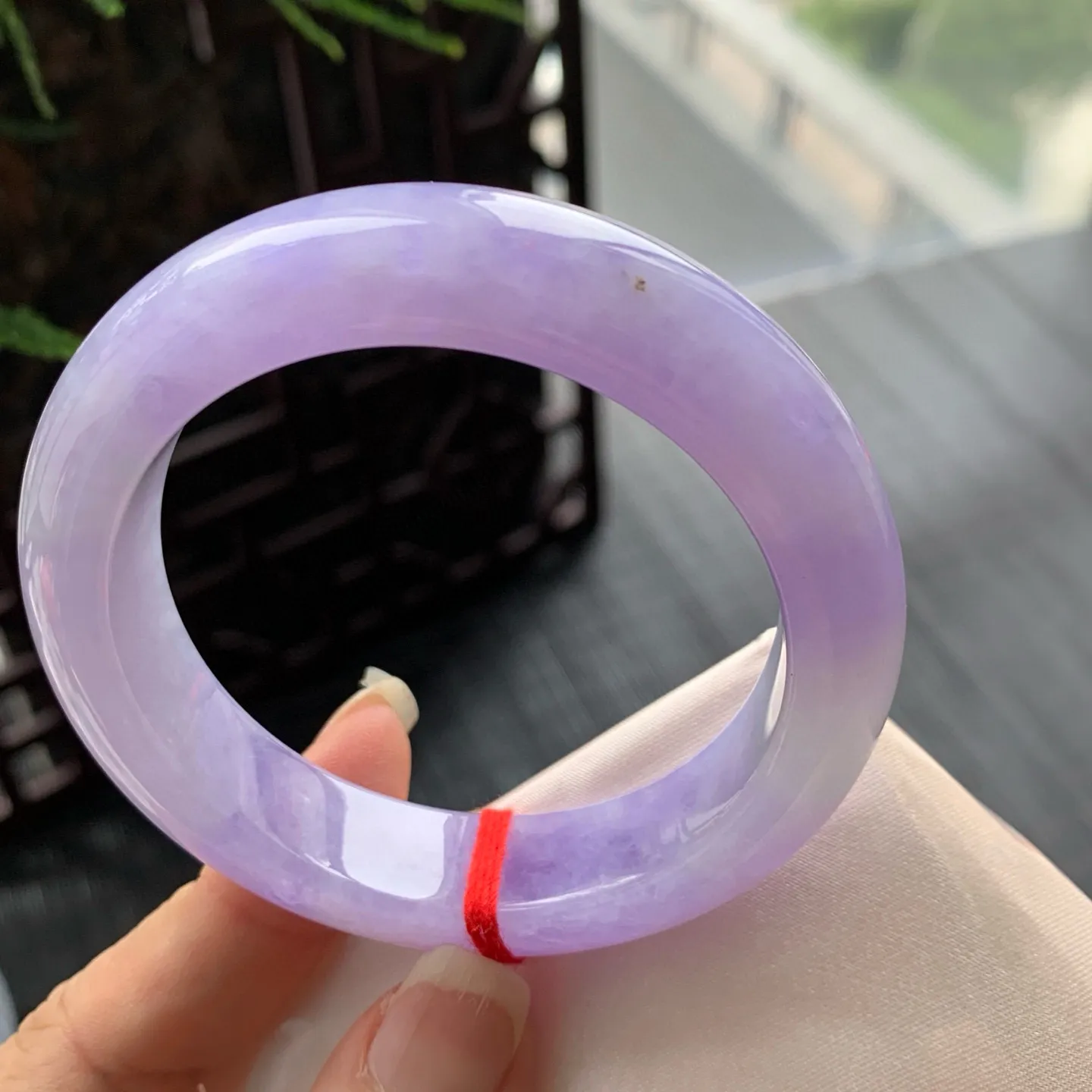 正圈满色紫罗兰 天然紫色晶体结构 尺寸:54.4/13.5/9.4 超美