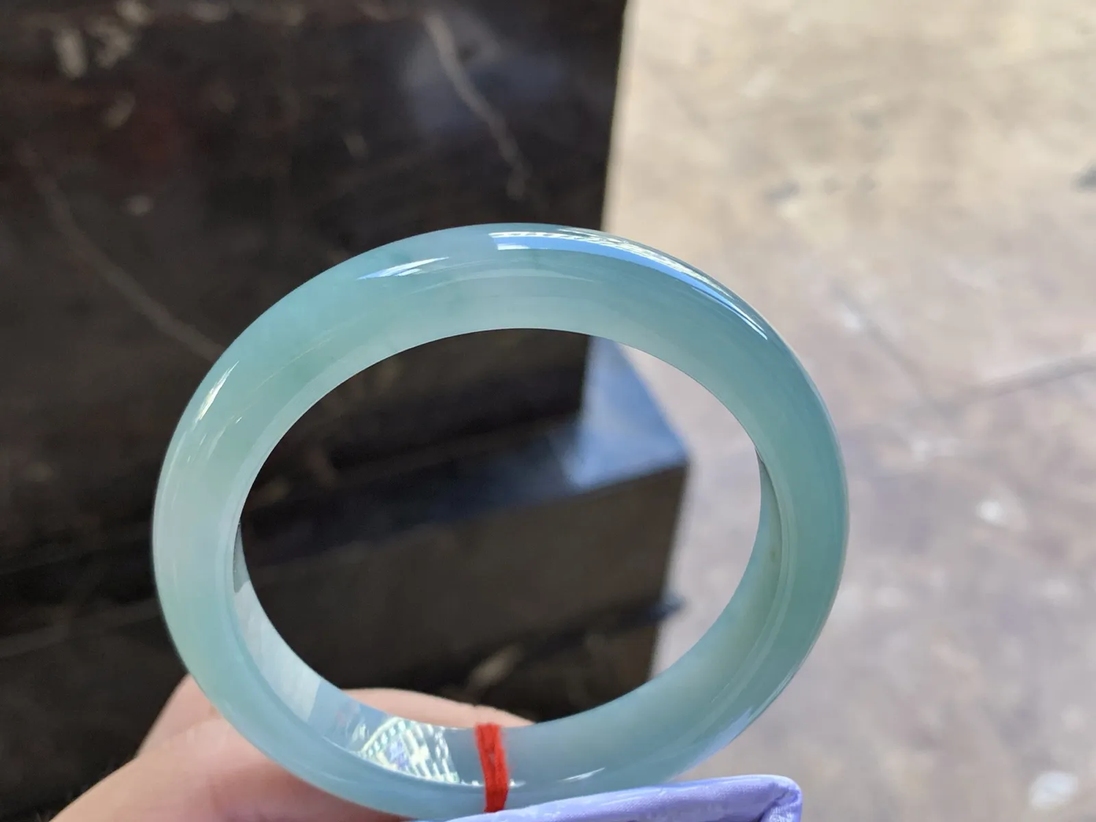 59-11.8-8.8

冰蓝水手镯^_^种水好