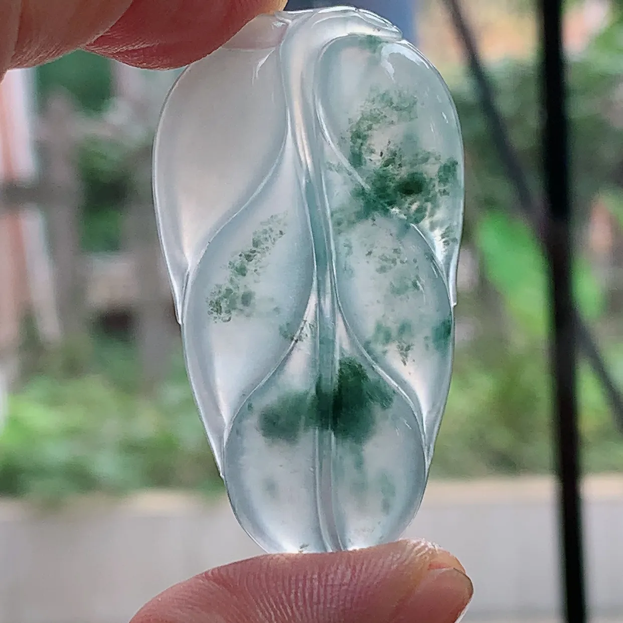 lz自然光48.8*27*4.4天然缅甸翡翠冰飘花叶子 金枝玉叶玉吊坠