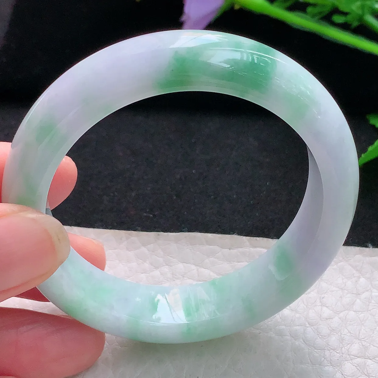 xh小圈口51*13.3*8.3平安镯 天然缅甸翡翠秀气春带彩正圈珠宝玉手镯