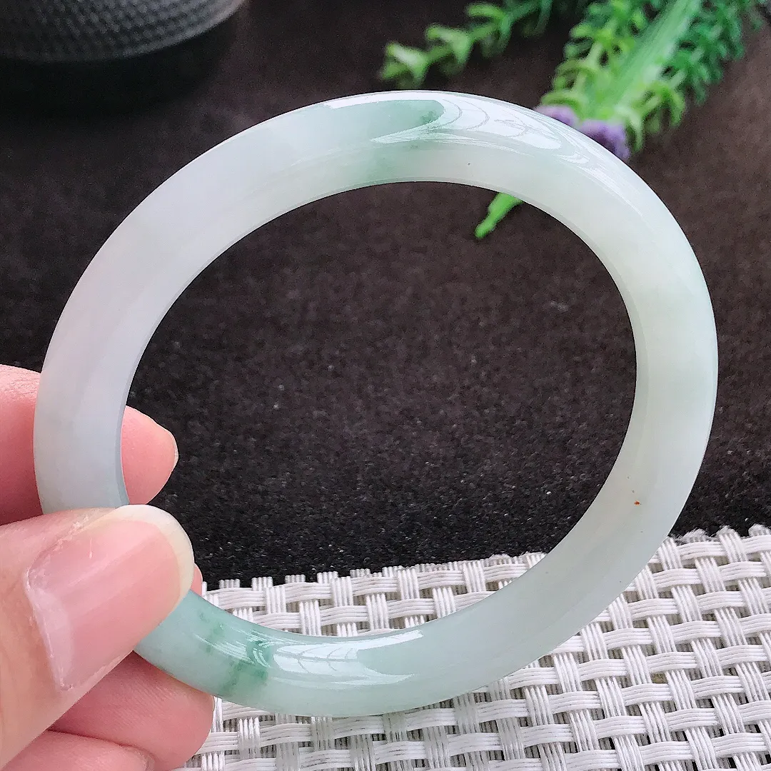 自然光55/9/8.5老坑冰润起胶飘花圆条手镯宽边翡翠玉镯手环