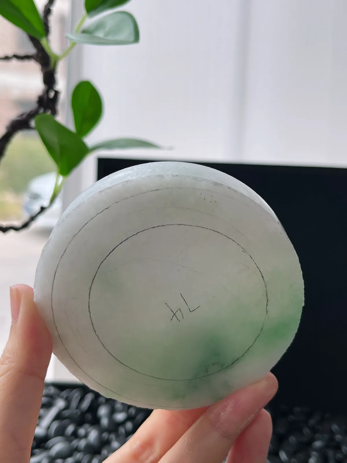 翡翠镯饼，⭕️正圈最大做63，圆条最大做59