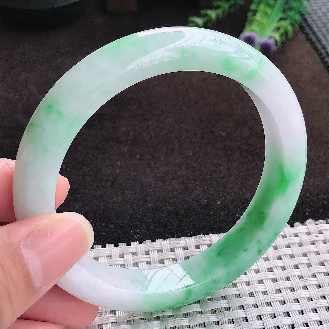 自然光62.5/12.5/9.3老坑精美冰润飘阳绿手镯大圈口翡翠玉镯手环