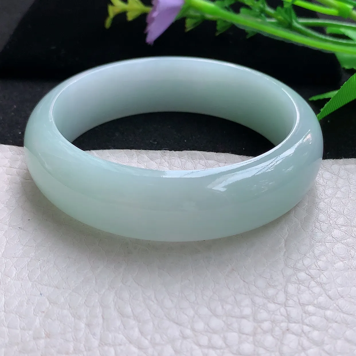 hy自然光59*17*8.6轮胎镯 天然缅甸翡翠浅绿胶感宽边珠宝玉手镯 玉手环