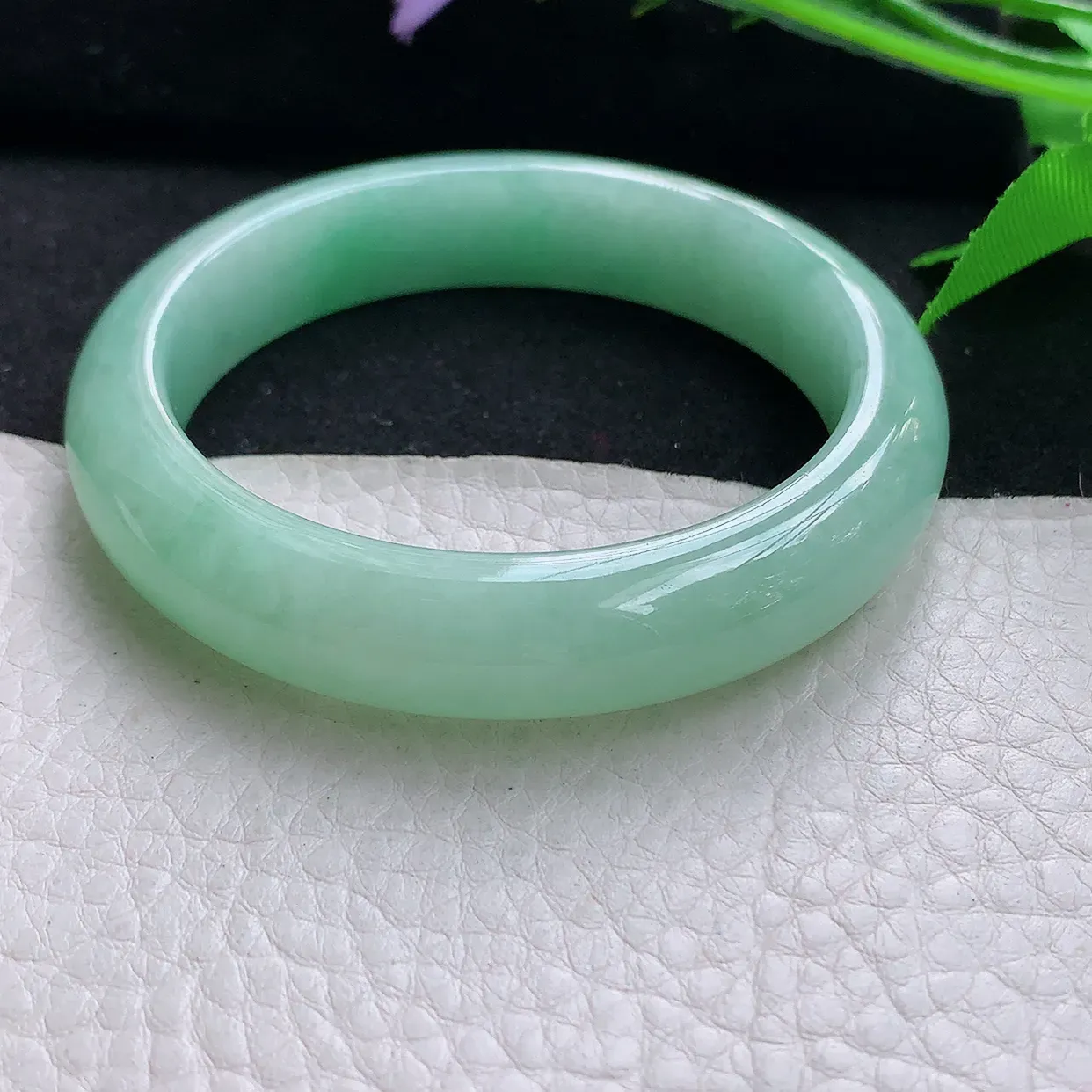 qn自然光54.5*12.2*8.5平安镯 天然缅甸翡翠甜绿宽边玉手镯 玉手环