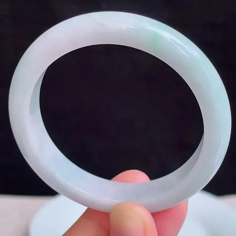 55.5圈有种有色天然翡翠A货淡紫玉手镯好种水春彩水润手镯50.76g