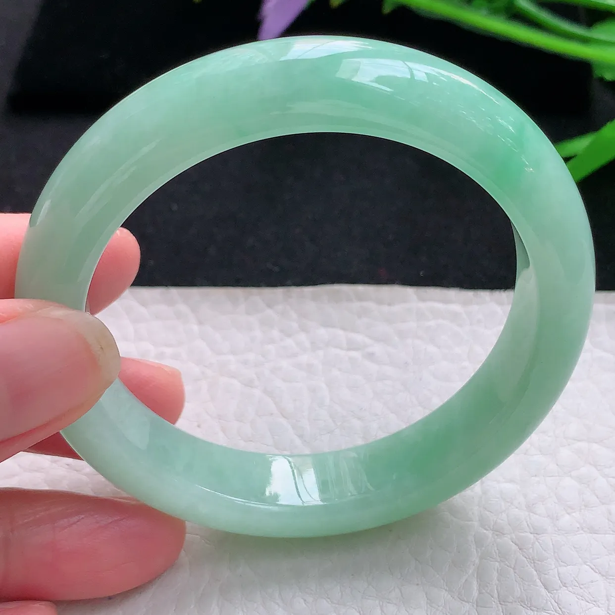 qn自然光54.5*12.2*8.5平安镯 天然缅甸翡翠甜绿宽边玉手镯 玉手环