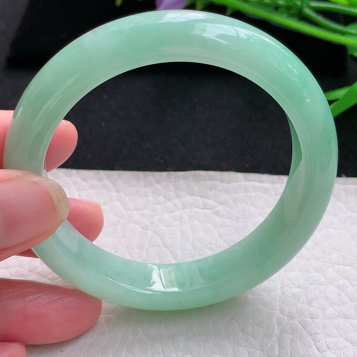 qn自然光54.5*12.2*8.5平安镯 天然缅甸翡翠甜绿宽边玉手镯 玉手环