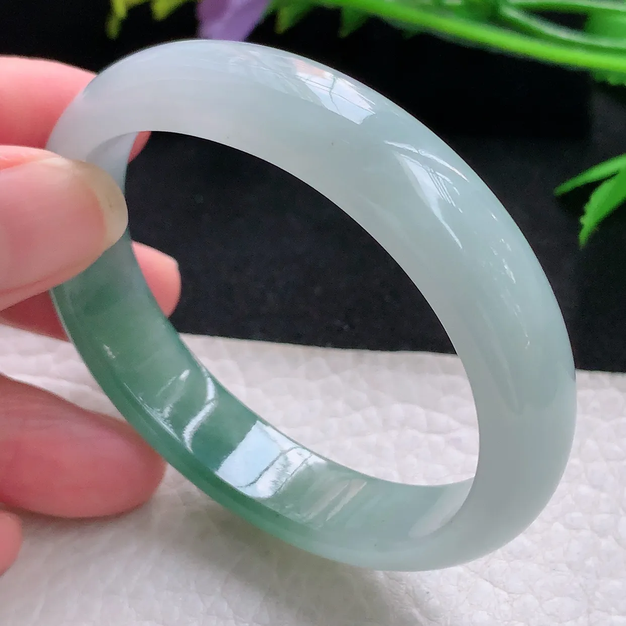 yh小圈口53.5*45.5*12.5*6.5贵妃镯 天然缅甸翡翠冰胶半山水宽边珠宝玉手镯