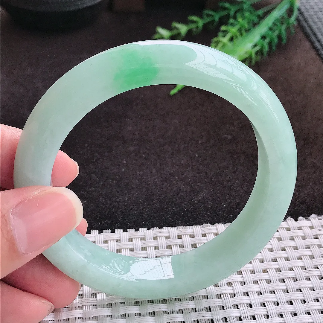 自然光58.5/12/9.3老坑冰润水灵冰晴绿手镯宽边翡翠玉镯手环