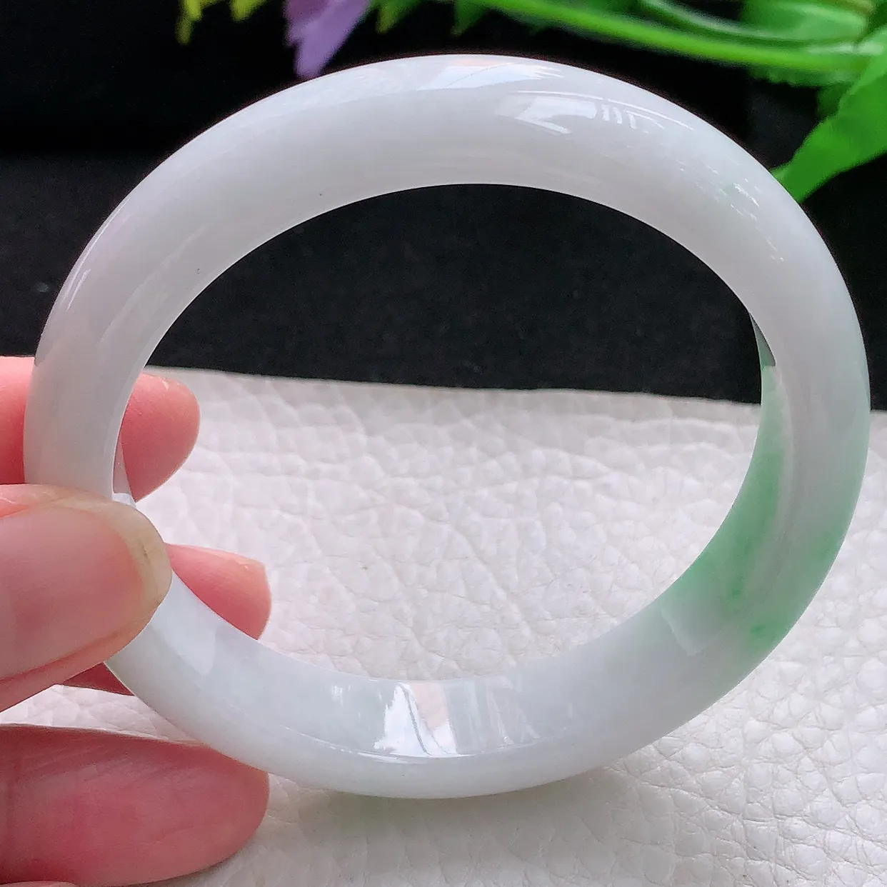 yh自然光58*12.6*7.5平安镯 天然缅甸翡翠飘阳绿宽边珠宝玉手镯 玉手环