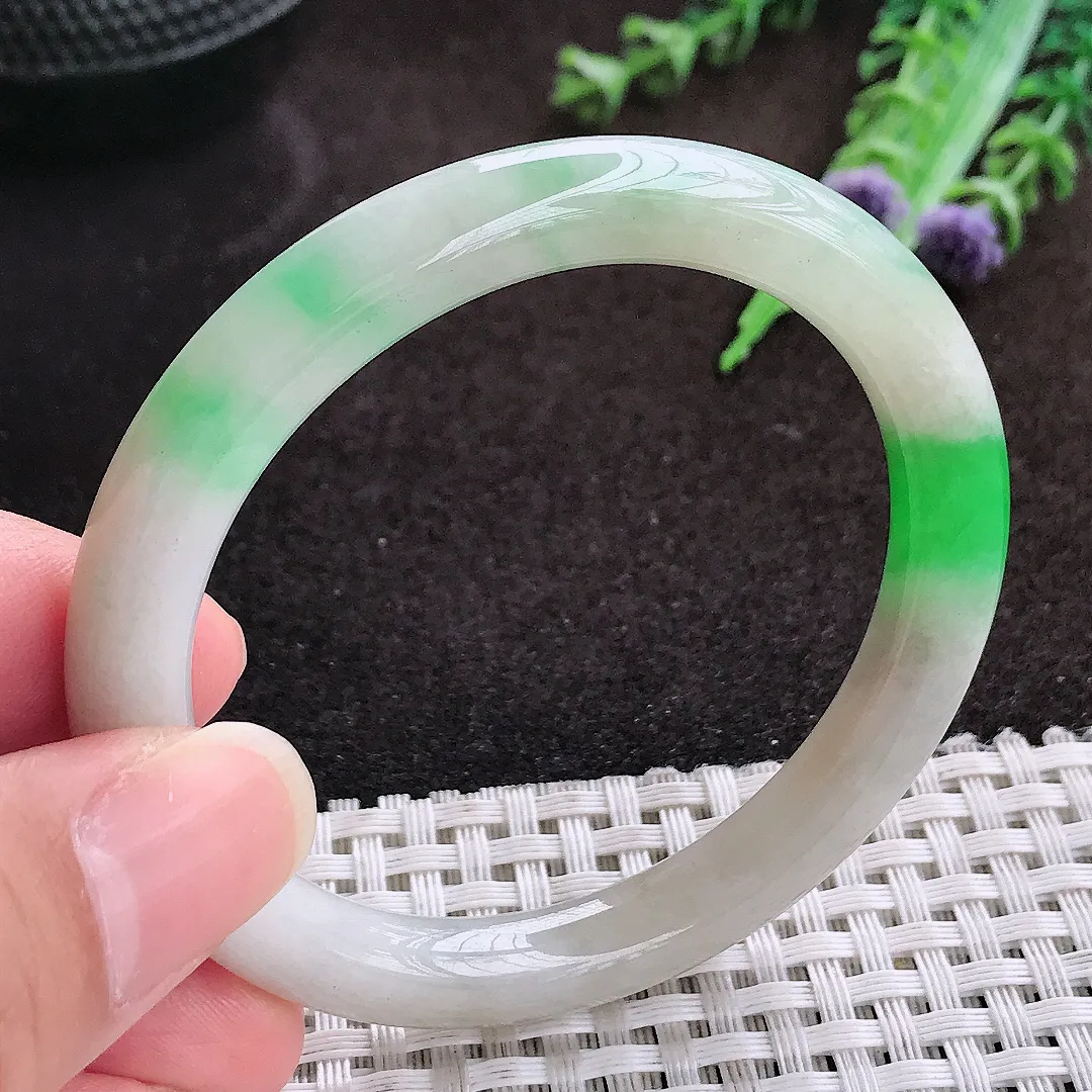 自然光51/8.5/7.8老坑精美温润飘阳绿圆条手镯翡翠玉镯手环