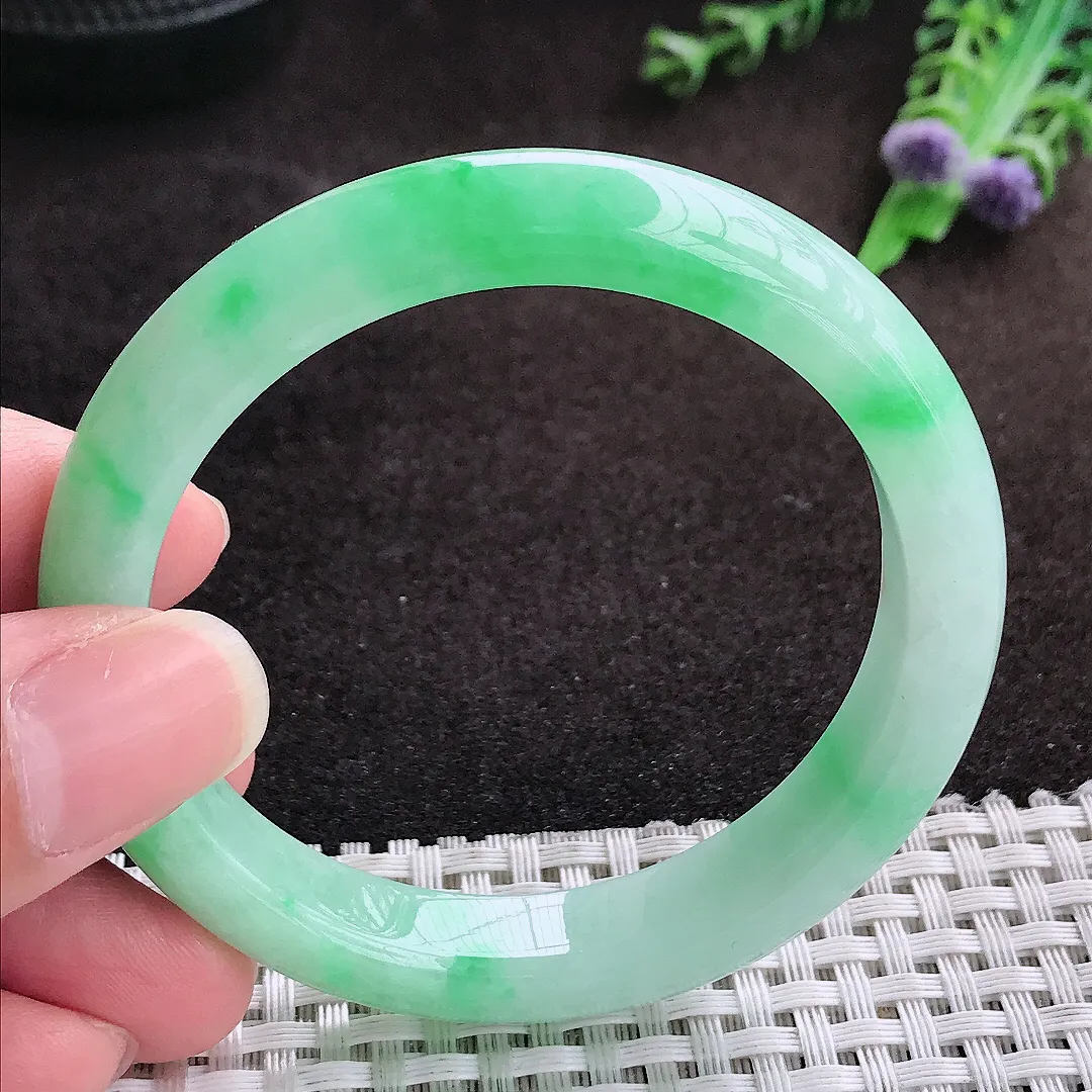 自然光54/10.2/7.8老坑精美温润飘阳绿手镯宽边翡翠玉镯手环