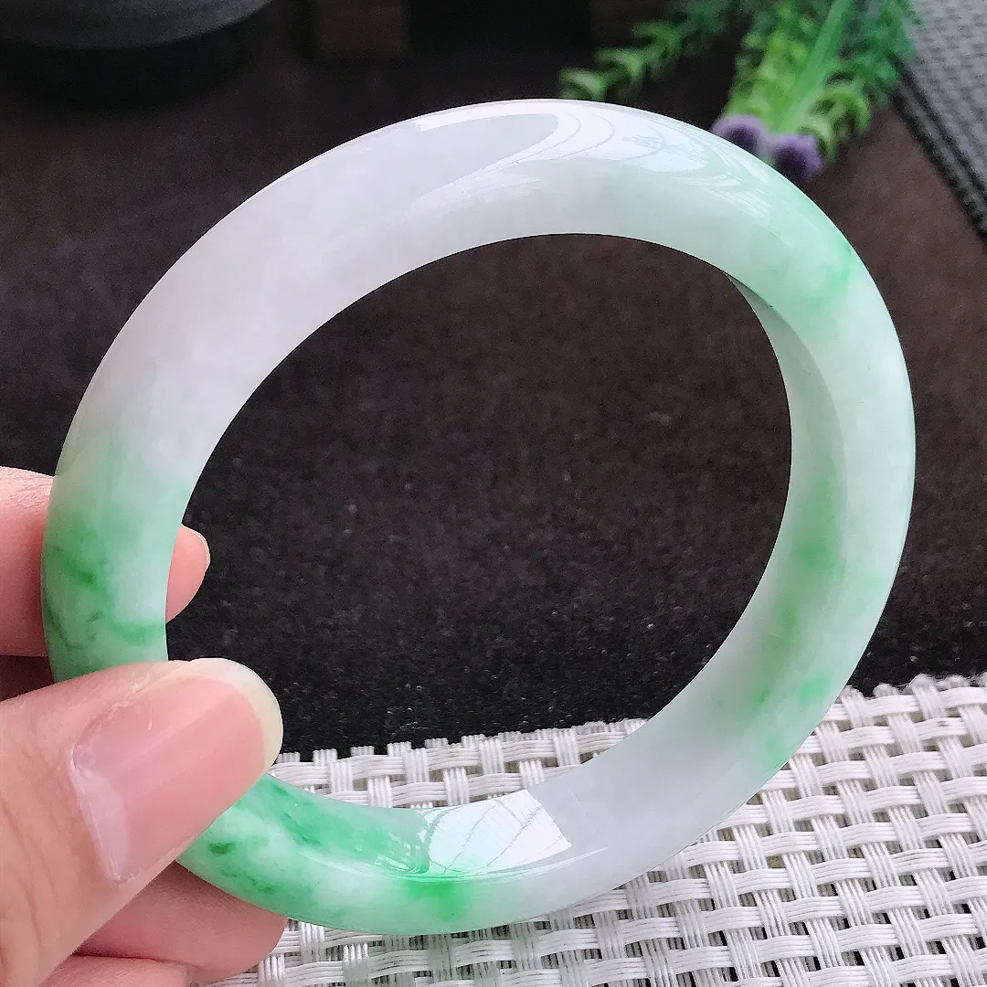 自然光62.5/12.5/9.3老坑精美冰润飘阳绿手镯大圈口翡翠玉镯手环
