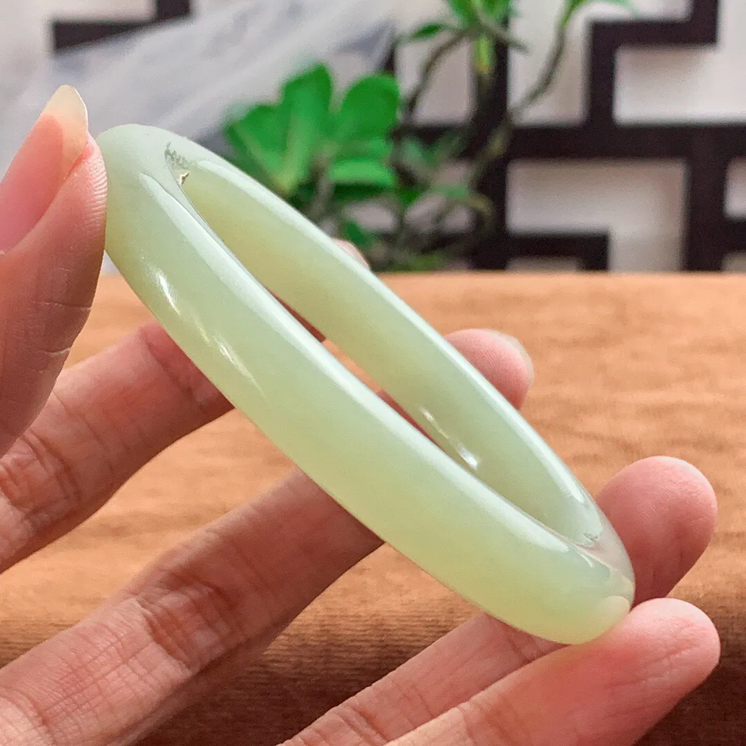 ……和田玉清水手镯62圈口63/7重24.5克 无裂无杂油润细腻佩戴魅力动人