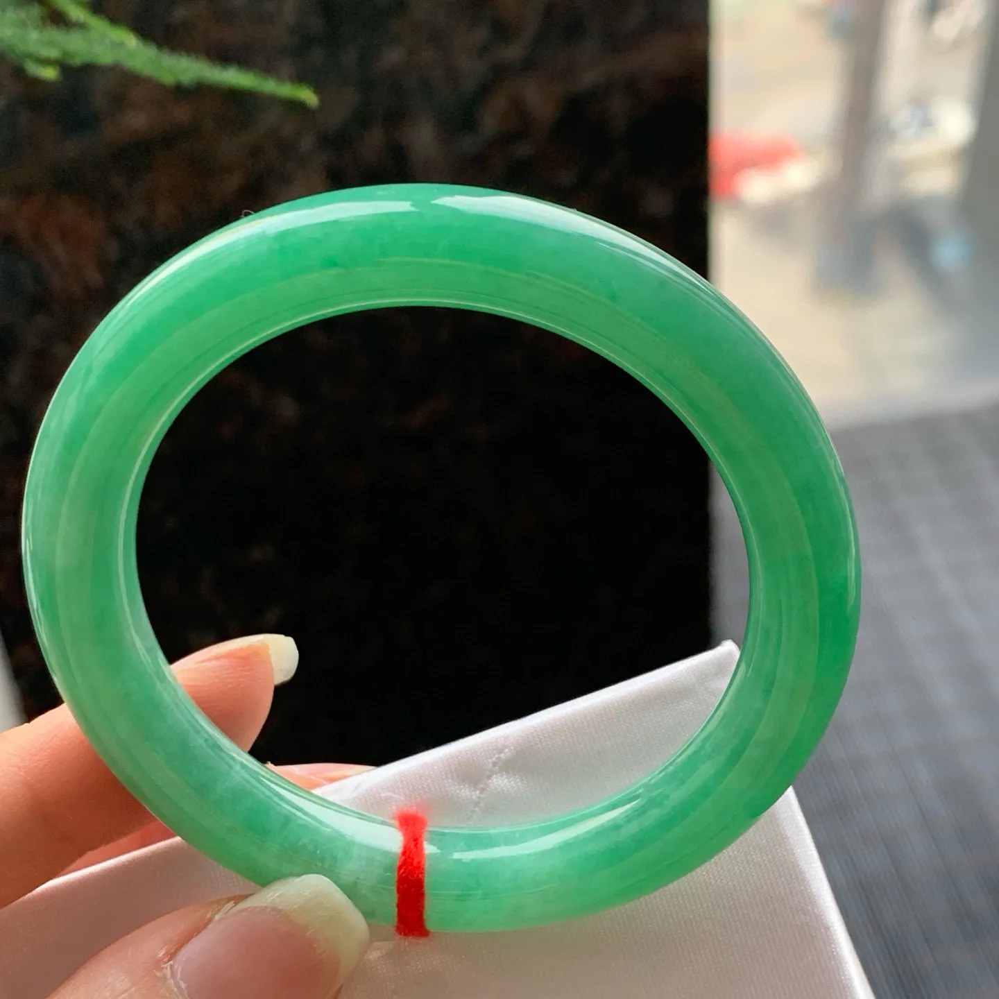 圆条满绿 无瑕 尺寸:53.1/9.1/8.5 满色🥰🥰