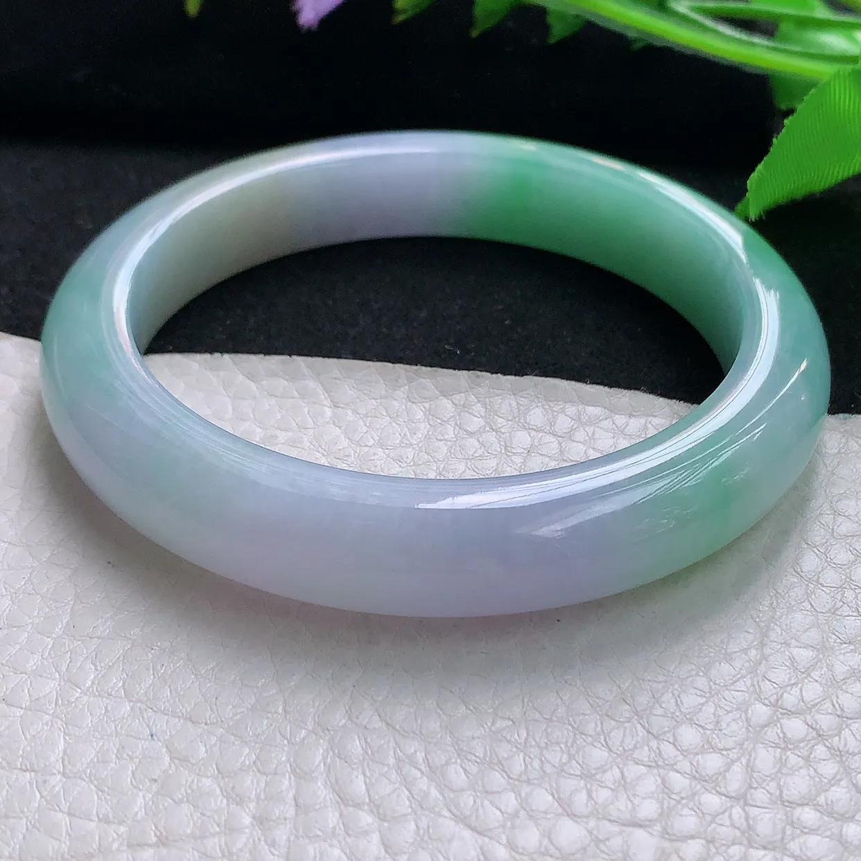 yh大圈口62.5*12.2*9.2平安镯 天然缅甸翡翠春带彩宽边珠宝玉手镯 玉手环