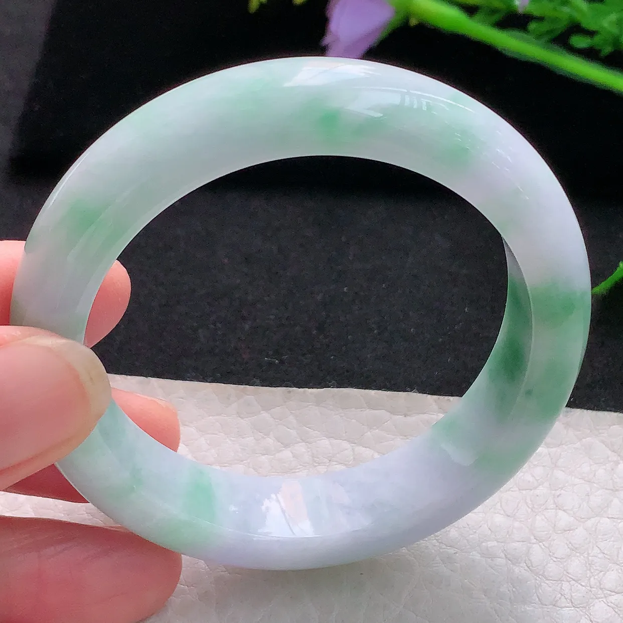 xh小圈口51*13.3*8.3平安镯 天然缅甸翡翠秀气春带彩正圈珠宝玉手镯