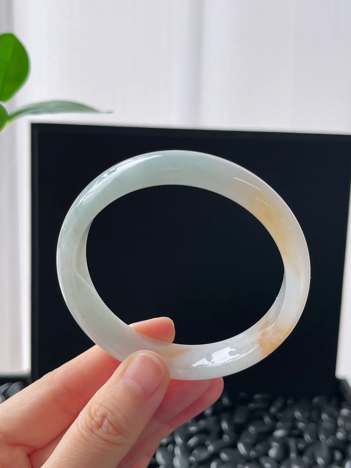 正圈58圈口，翡翠冰糯种黄加绿手镯