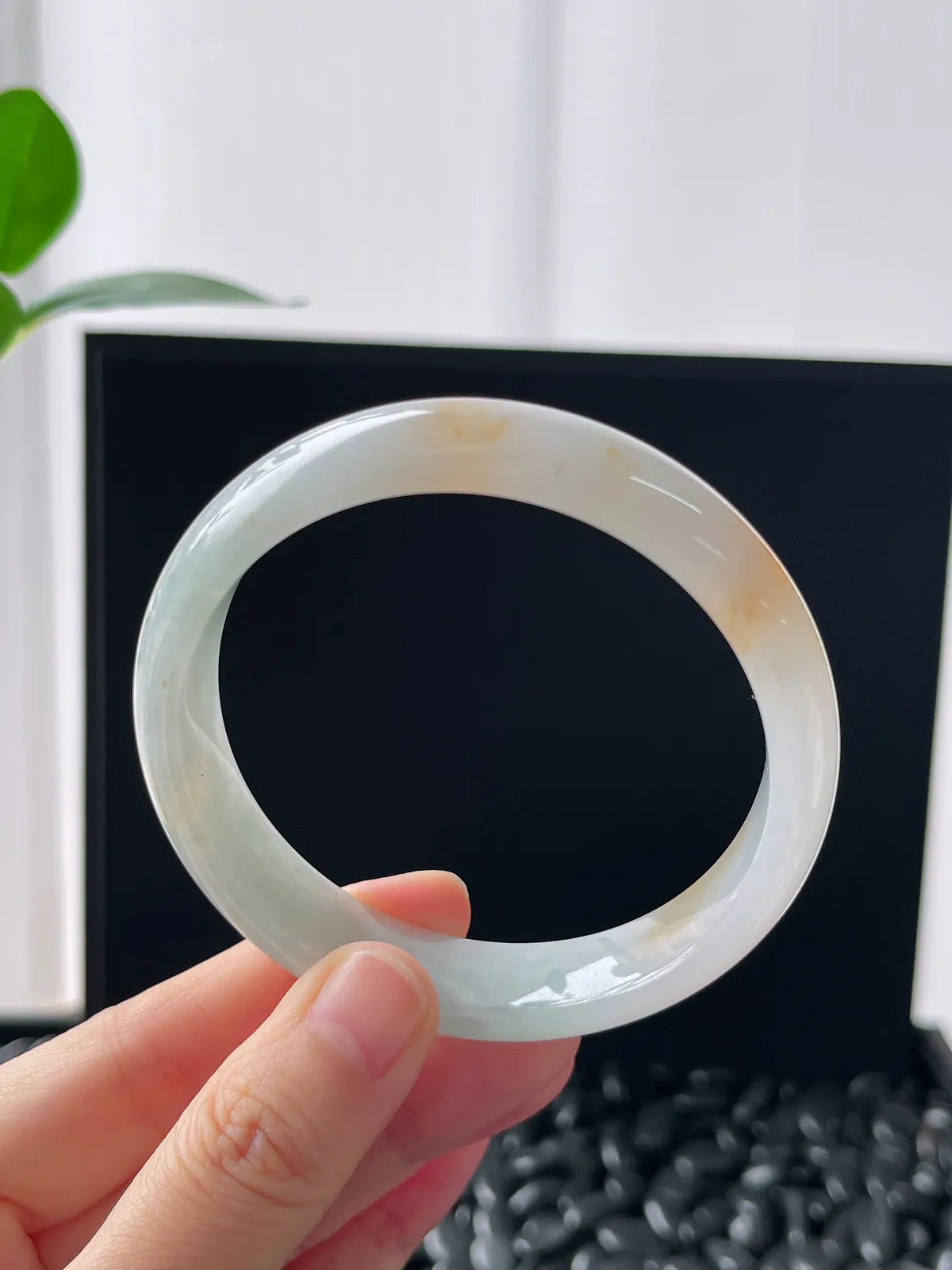 正圈58圈口，翡翠冰糯种黄加绿手镯