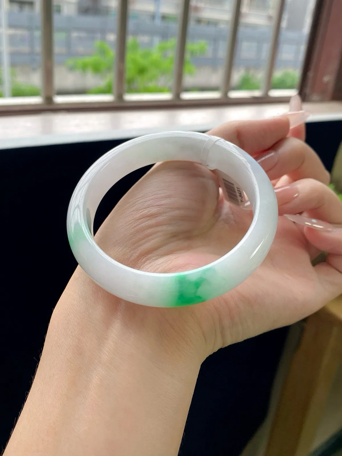 阳绿白底青正圈成品
⭕️58-12.6-8