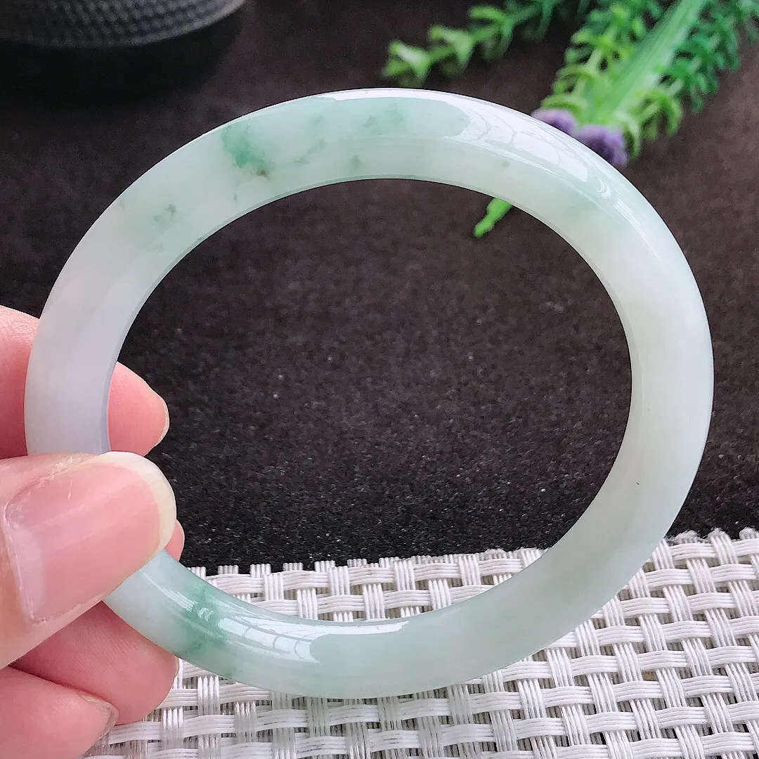 自然光55/9/8.5老坑冰润起胶飘花圆条手镯宽边翡翠玉镯手环